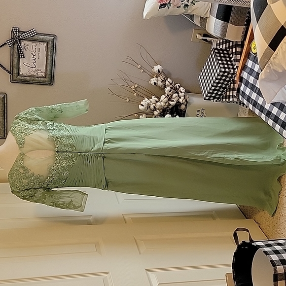 JJs House Dresses Sage Green Mother Of Bridegroomformal Long Dress
